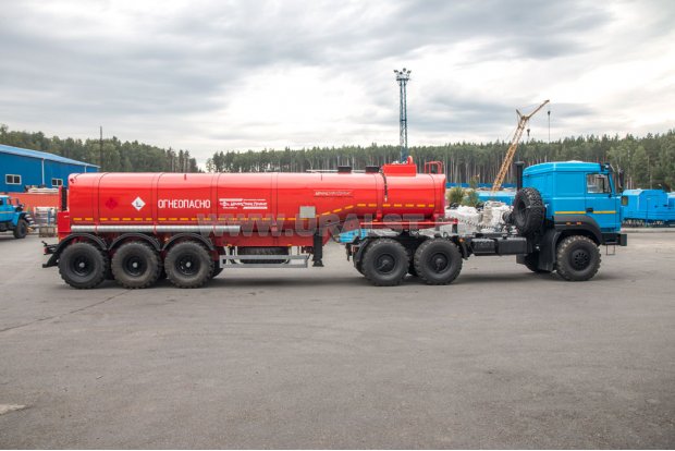 Полуприцеп цистерна нефтевоз УСТ-94651