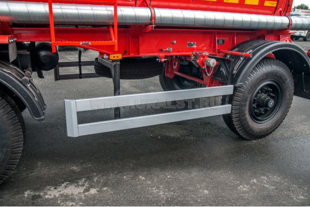 Боковая защита