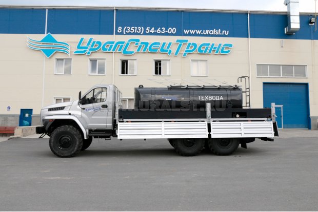 Автомобиль-контейнеровоз бортовой Урал NEXT 4320-6951-74