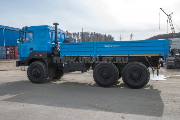 Бортовой автомобиль УСТ 5453PD Урал М 5557-4512-82Е5