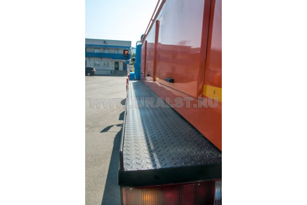 Площадка обслуживания снегоочистителя