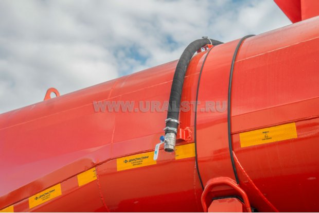 Слив из экологического короба