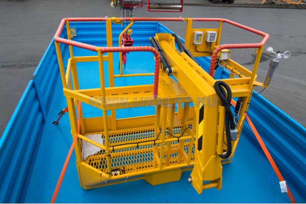 Корзина для подъема людей