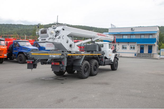 Автокран КС 45734-20-23 "Челябинец" Урал 4320