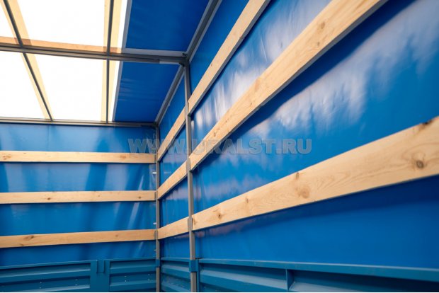 Бортовой автомобиль Урал М УСТ 5453 5557-72Е5, тент