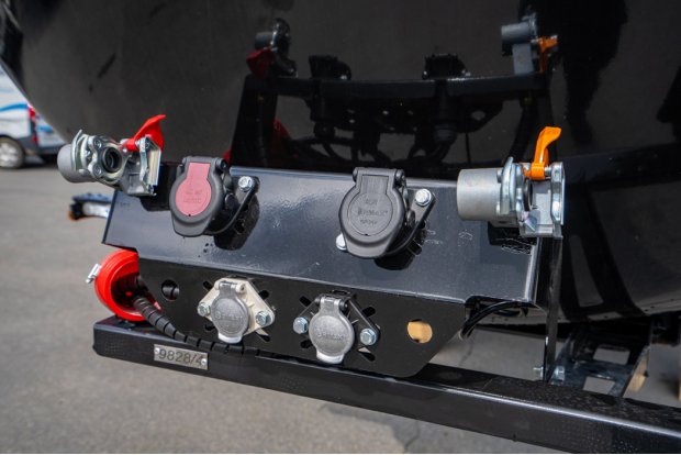 Пневмо и электро розетки