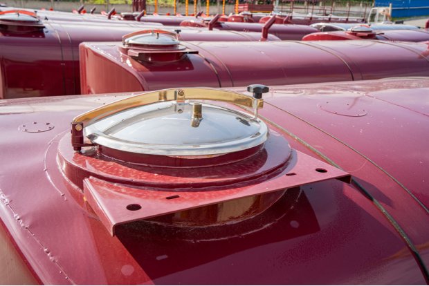 Горловина люка-лаза