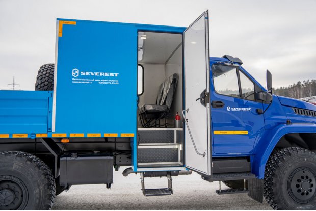 Заднее сцепное устройство