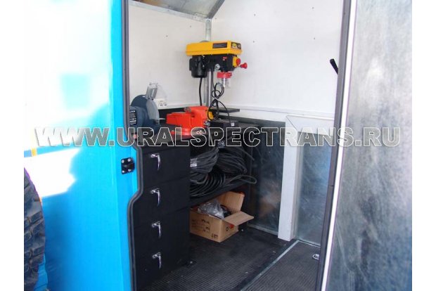 Агрегат наземного ремонта водоводов с КМУ ИМ-55