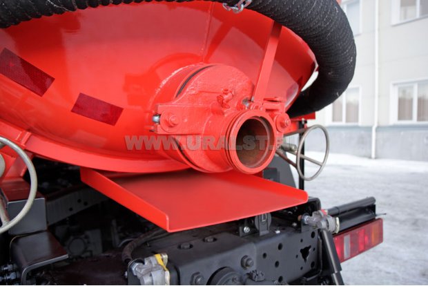 Заборный лючок