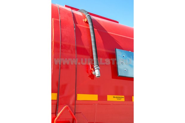 Шланг для слива разлитых нефтепродуктов