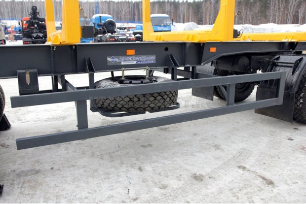 Боковая защита