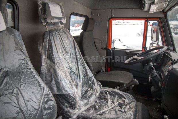 Спальное место в кабине водителя