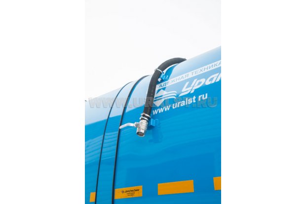 Слив из экологического короба