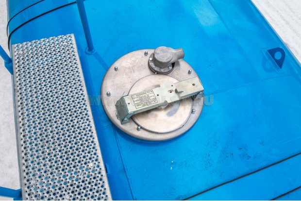 Заливная горловиа