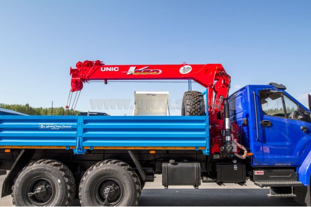 Кран-манипулятор UNIC UR-V554