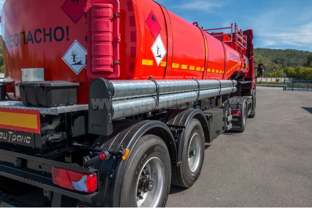 Двойной пенал напорно-всасывающих рукавов