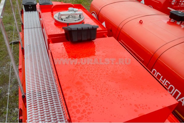 Площадка обслуживания цистерны