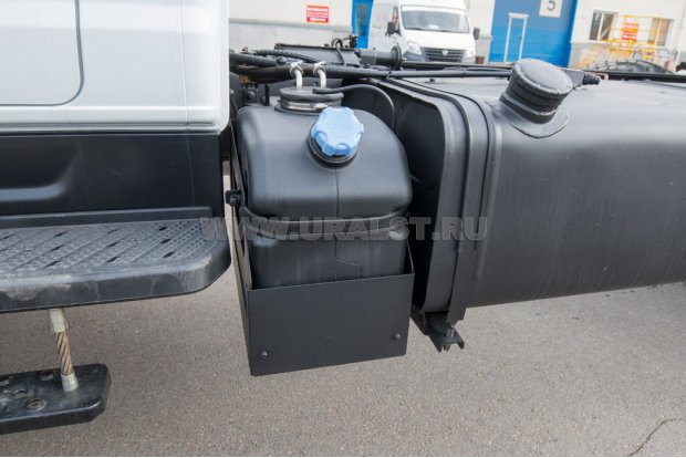 Бак мочевины