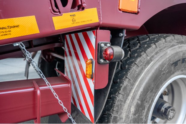 Знак "Негабаритный груз" со стробоскопом