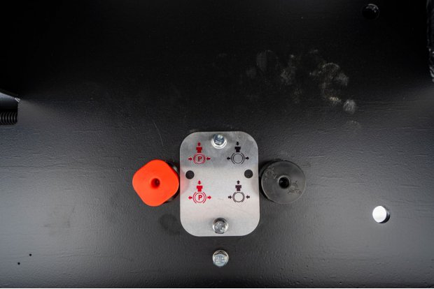 Стояночный тормоз