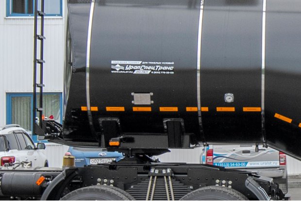 Шкворневой узел