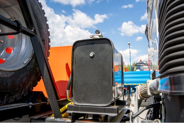 Бак гидросистемы