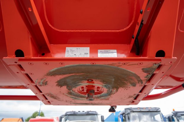 Шкворневой узел