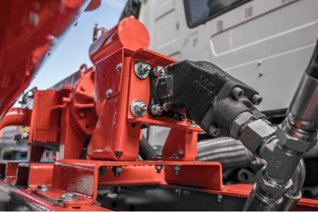 Привод насоса