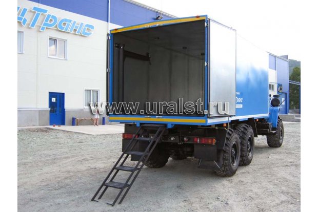 Выдвижной трап