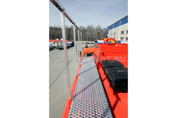 Площадка обслуживания цистерны