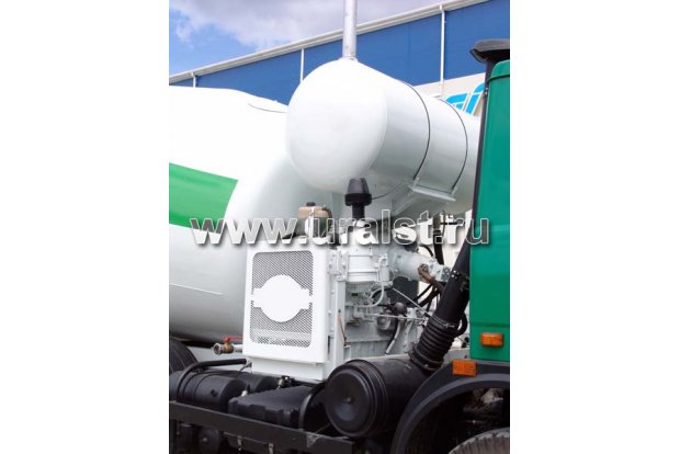 Автобетоносмеситель 9DA на шасси МАЗ 5516А5