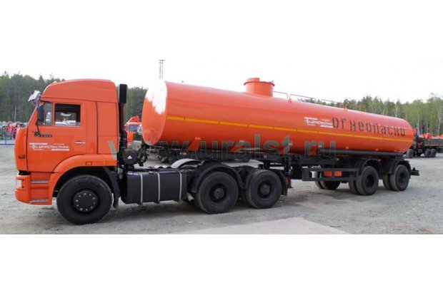 Полуприцеп-цистерна нефтевоз