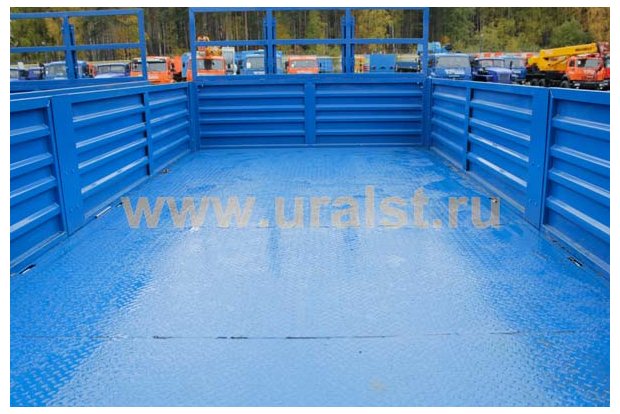 Бортовая платформа прицепа