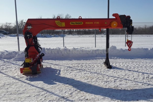 Тросовый кран-манипулятор ИТ-90