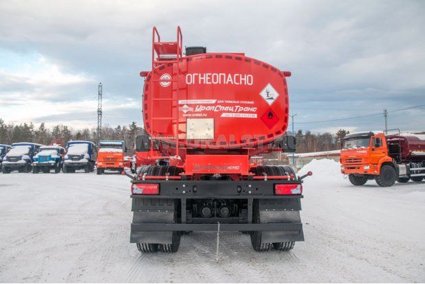 Полуприцеп-цистерна для ГСМ
