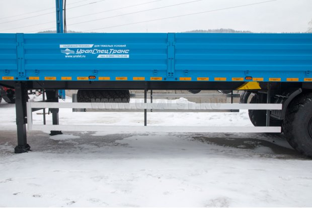 Боковая защита