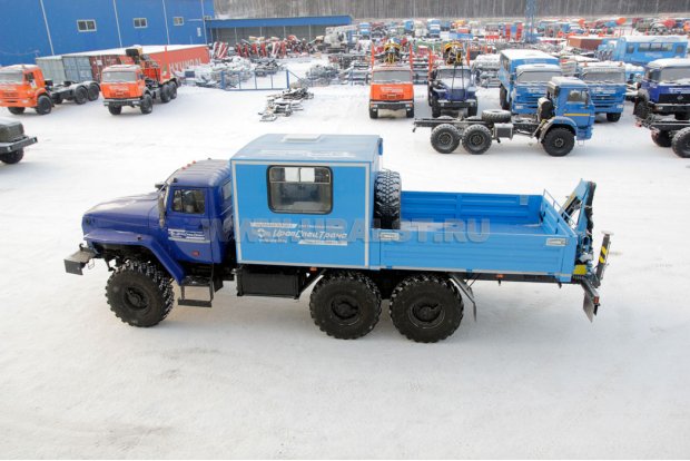 Грузопассажирский автомобиль (ГПА) Урал с КМУ ИМ-25