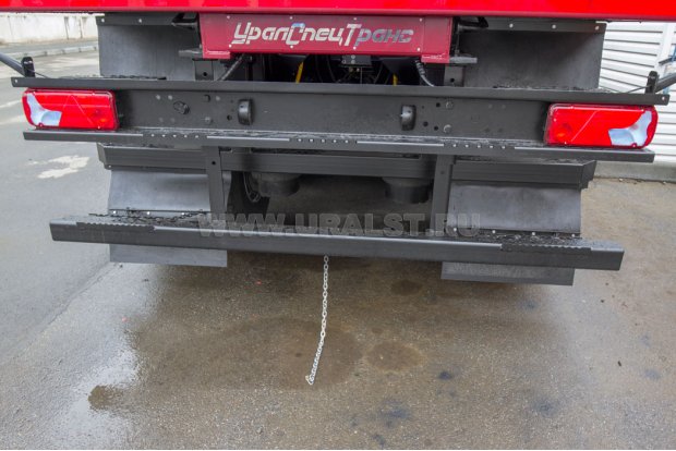 Задний противооткатный брус