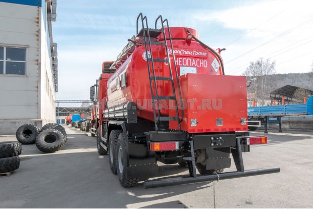  АТЗ-14-2 УВТ-40, УСТ 5453, SHACMAN (ШАКМАН) SX32586V385 6х6, шины 315/80 R22.5, КБ 3775мм.