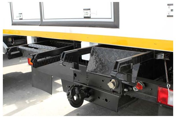 Выдвижной трап Урал Маслостанция 