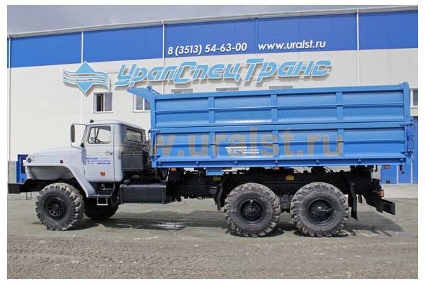 Самосвал Урал трехcторонняя разгрузка