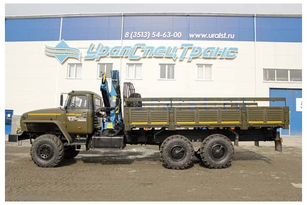 Бортовой Урал с КМУ ИМ-150