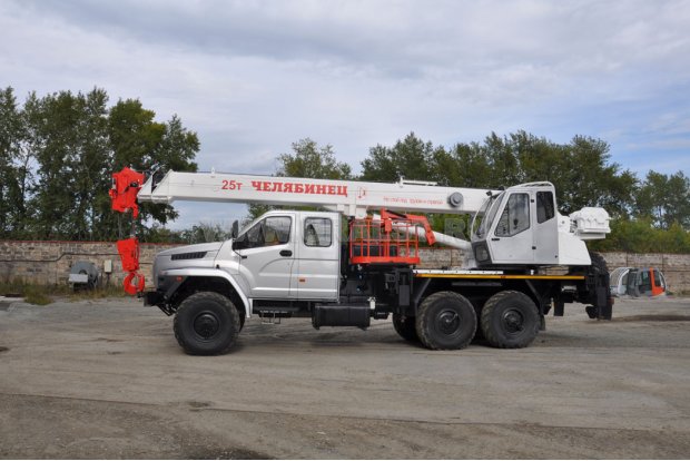 Автокран Челябинец КС-45721 25 тонн Урал 4320-NEXT