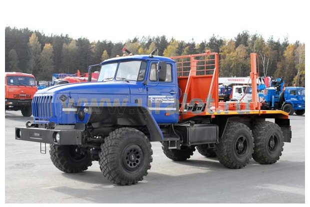 Лесовоз Урал