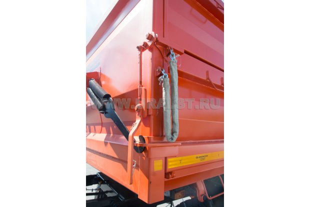 Механизм запирания бортов