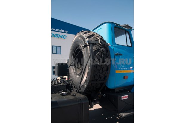 Седельный тягач УСТ 5453 Урал 5557-60Е5