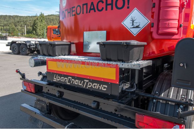 Ящики для песка и кошмы