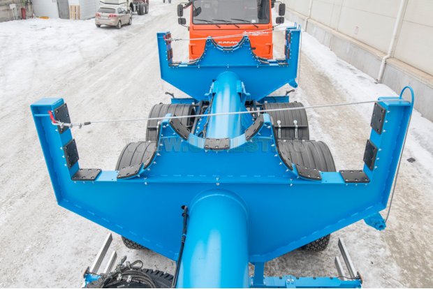 Коники полуприцепа опоровоза