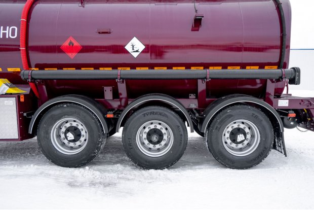 Оси полуприцепа